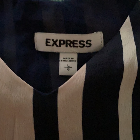 EXPRESS BLOUSE - Picture 2 of 2